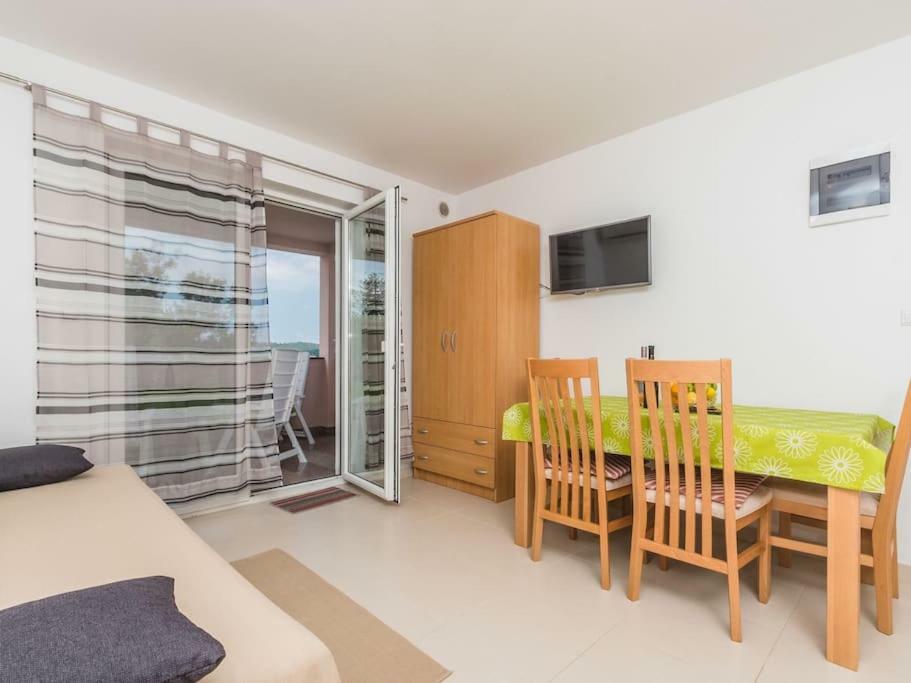 Apartment F-1 Klimno Zewnętrze zdjęcie