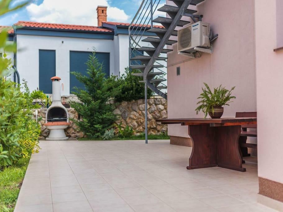 Apartment F-1 Klimno Zewnętrze zdjęcie